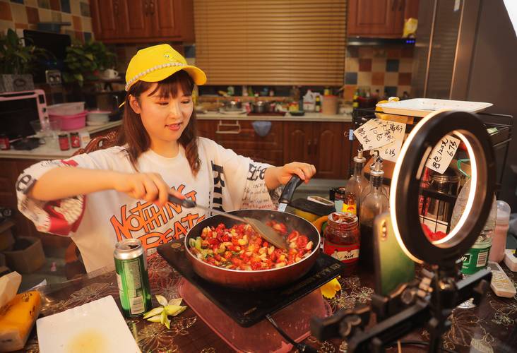 抖音直播做饭人气_抖音直播做饭人气怎么提升